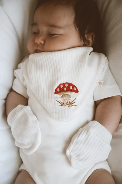 3lü Nakışlı Önlük Model 1 - 5