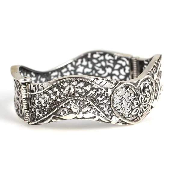 925 Ayar Gümüş Oval Esli Kalp Figürlü Bilezik - Resim 4