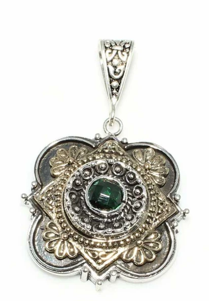 Konstantinapol Tasarım Yeşil Taşlı Kolye Ucu ürün görseli