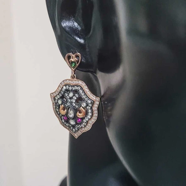 925 Ayar Gümüş Elmas Görünümlü Zirkon Taşlı Küpe - Resim 2