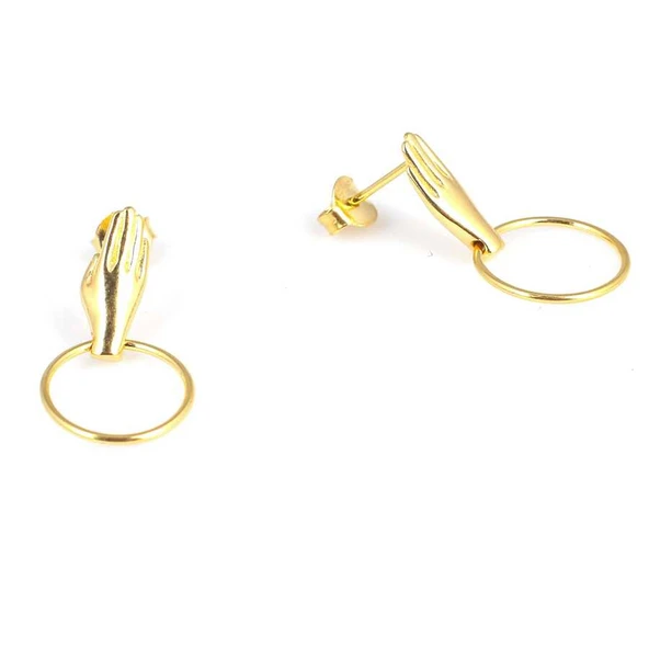 925 Ayar Gümüş Halka Tutan El Model Küpe, Sarı - Resim 3