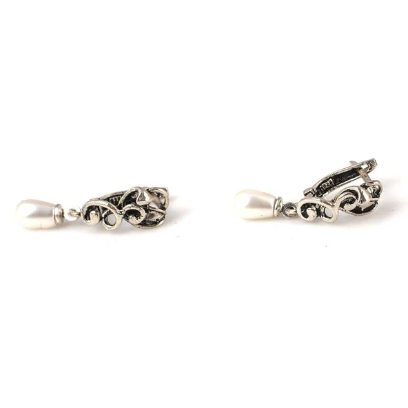 925 Ayar Gümüş Ajurlu Yaprak Motifli İnci Sallantılı Küpe - Resim 2