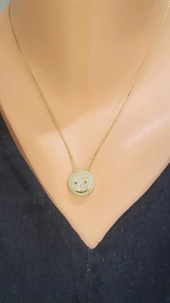 925 Ayar Gümüş Gülen Yüz Kolye ürün görseli