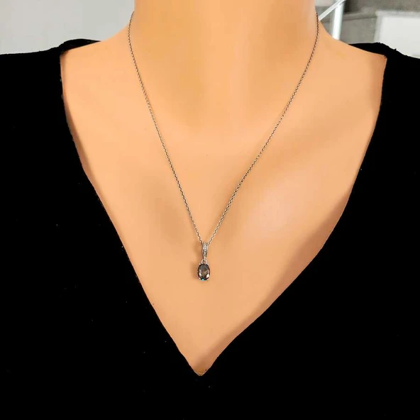 925 Ayar Gümüş Oval Küçük Boy Mistik Topaz Taşlı Kolye ürün görseli 1