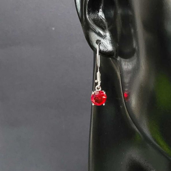 925 Ayar Gümüş Yuvarlak Büyük Boy Sentetik Yakut Taşlı Küpe