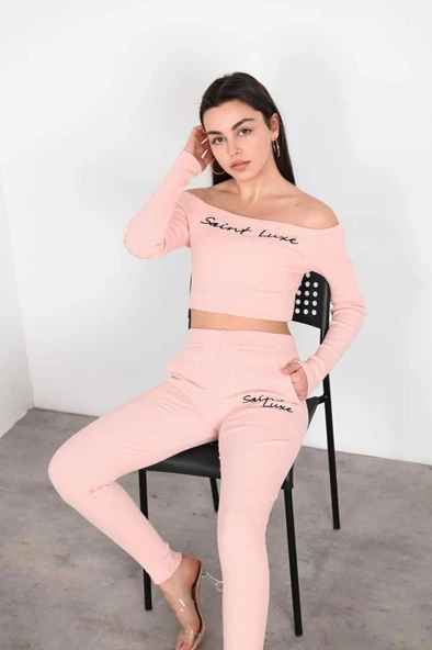 Kadın Omzu Düşük Kaşkorse Takım 9701 - 11