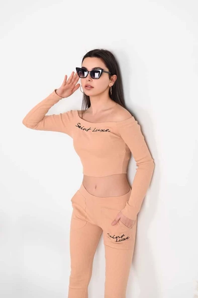 Kadın Omzu Düşük Kaşkorse Takım 9701 - 6