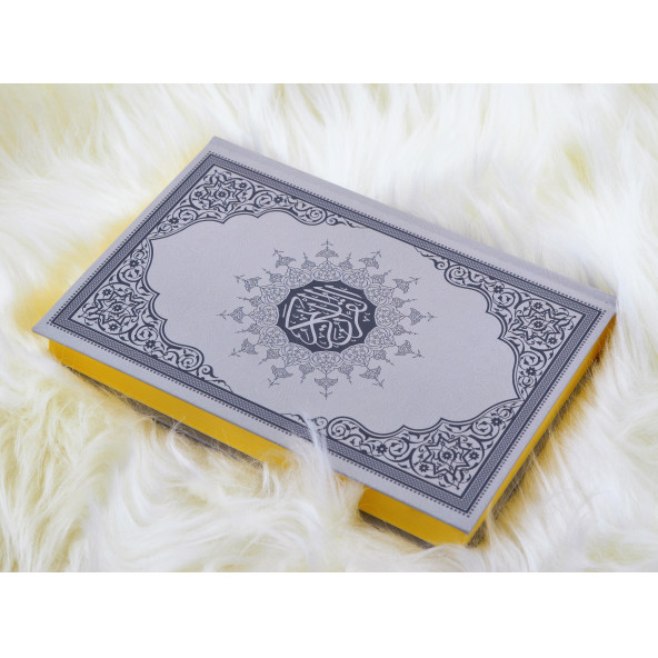 Orta Boy Gri Renkli Karekodlu Kuranı Kerim (24.5cmx17cm) Seccade (67cmx122cm) Tesbih Set - 4