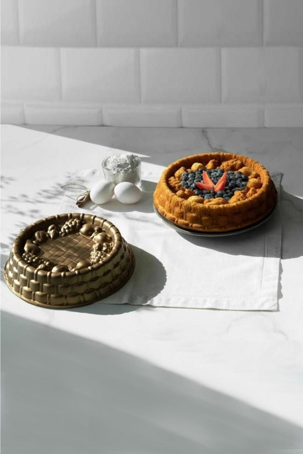 Nehir Violet Gold 26 Cm Döküm Kek Kalıbı