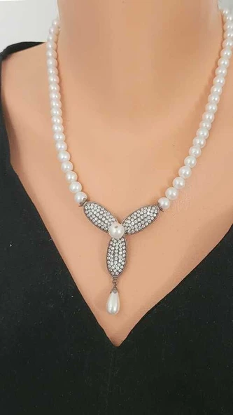 925 Ayar Gümüş Zirkon Taşlı İncili Kolye ürün görseli 1