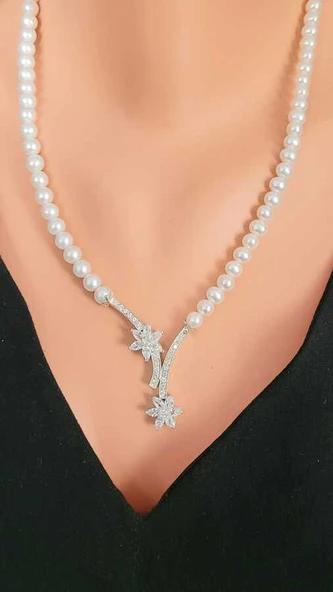 925 Ayar Gümüş İnci Ve Zirkon Taşlı Çiçekli Kolye ürün görseli 1