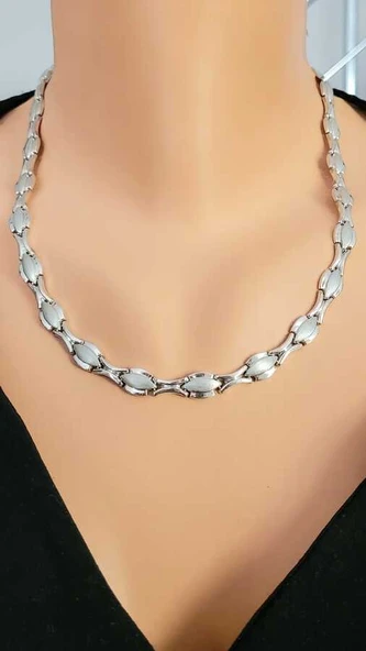 925 Ayar Gümüş Badem Model Pres Kolye ürün görseli 1