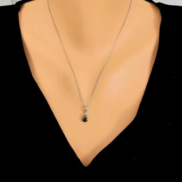 925 Ayar Gümüş Damla Küçük Boy Oniks Taşlı Kolye ürün görseli