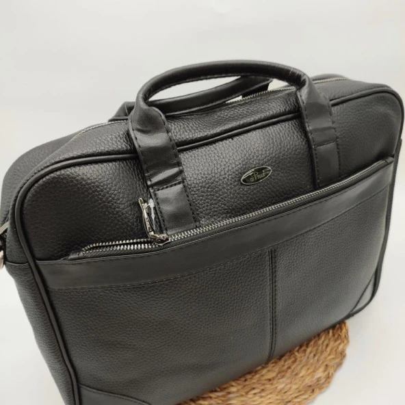 Emitasyon Deri Askılı Evrak Çantası Siyah Renk - 3