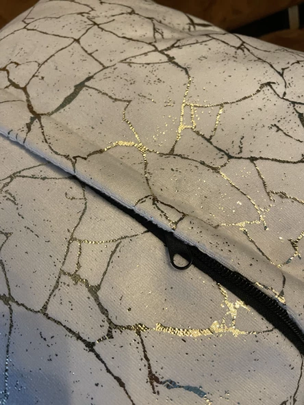 Mrs.Gugar Altın Detaylı Mermer Desen Kare Kırlent Kılıfı - 4