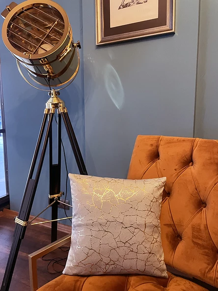 Mrs.Gugar Altın Detaylı Mermer Desen Kare Kırlent Kılıfı - 6