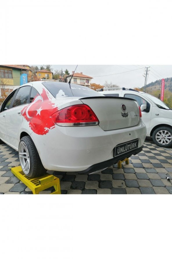 Fiat Linea Bagaj Üstü Spoiler Piano Black