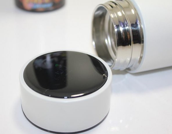 1 Adet Anime Baskılı Dijital Göstergeli Termos 500 ml - Resim 2