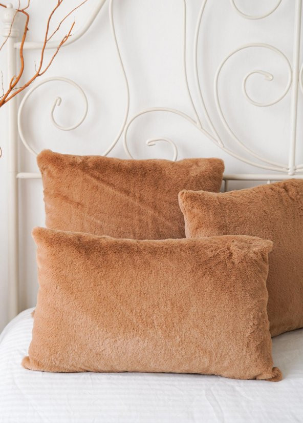 The Mia Peluş Yastık Kahve 45x45 cm - 4