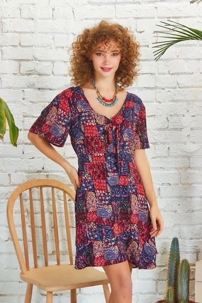 Pencere Detay Bağlamalı V Yaka Bohem Mini Elbise - 4