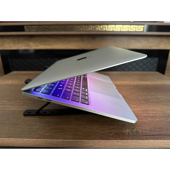 Apple MacBook Pro İKİNCİ EL EKRANI KIRIK M1 Çip 8GB 256GB SSD macOS 13" QHD Gümüş MYDA2TU/A - 7