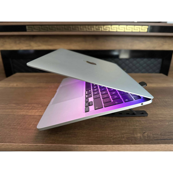 Apple MacBook Pro İKİNCİ EL EKRANI KIRIK M1 Çip 8GB 256GB SSD macOS 13" QHD Gümüş MYDA2TU/A - 8