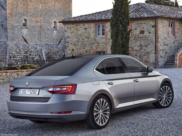 Skoda Superb 3 2015-2022 Tekli Cam Anahtarı Sağ Ön-Arka Sol Arka - 4