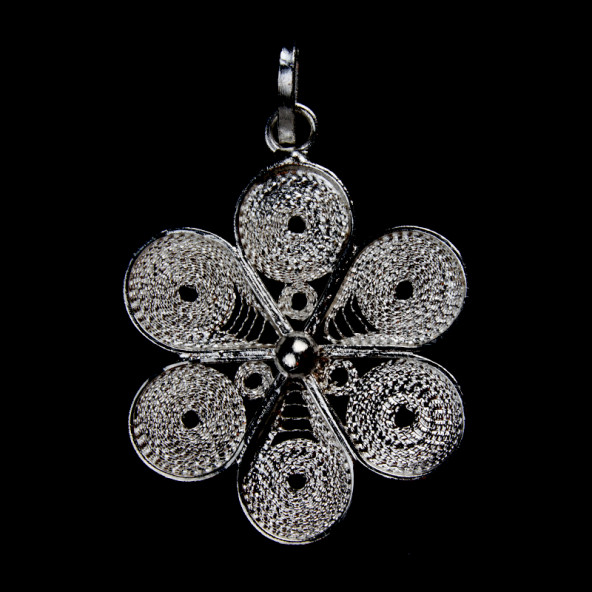 Papatya Kolye Ucu ürün görseli 1