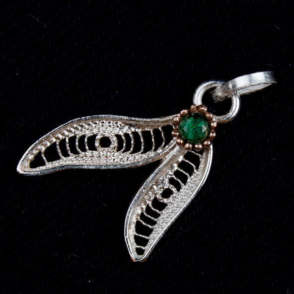 Yaprak Formlu Kolye Ucu