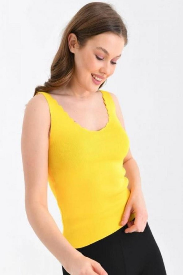 Askılı Merdiven Desenli Kadın Sarı Crop Triko Bluz - 1