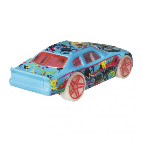 Hot Wheels Monster Trucks Karanlıkta Parlayan Araçlar - 4