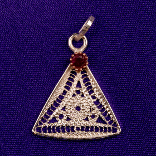 Üçgen Kolye Ucu