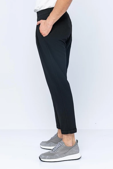 Erkek Pileli Düğmeli Fermuarlı Zincir Detaylı Kısa Paça Bürümcük Kumaş Rahat Pantolon - 4