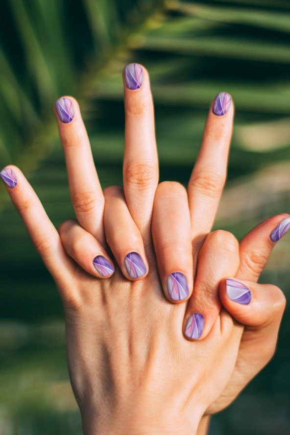 Mor Çizgisel Tırnak Dövmesi, Tırnak Tattoo, Nail Art, Tırnak Sticker