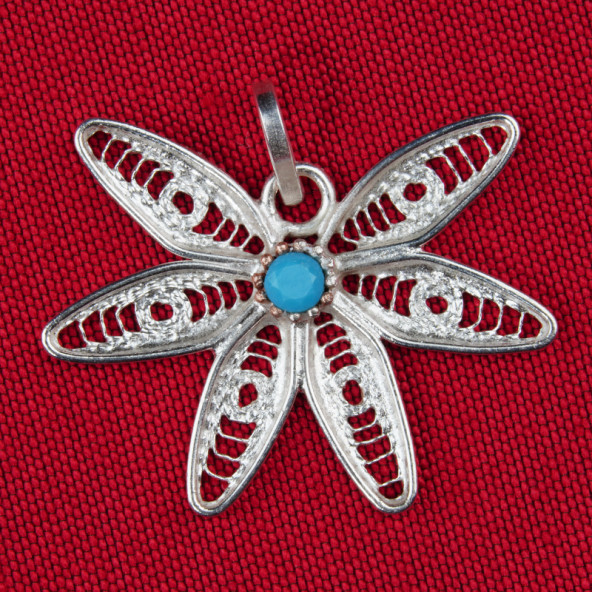 Yıldız Motifli  Kolye Ucu