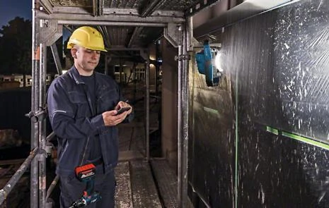 GLI 18V-2200 C AKÜLÜ FENER (SOLO) - Resim 3