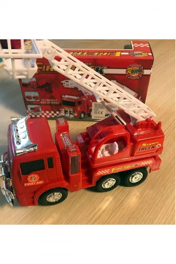 Pilli Işıklı Sirenli Oyuncak Itfaiye Arabası Vinç Hareketli Oyuncak - 2