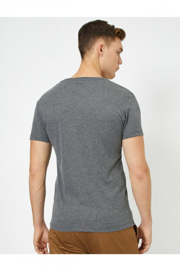 KOTON Erkek Antrasit V Yaka Likralı Esnek Kumaşlı Slim Fit Tişört - - 4