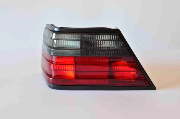 MERCEDES W124 STOP SOL YENİ MODEL 1248206164 ürün görseli