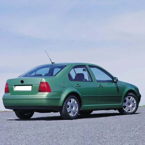 VW Bora Sedan 1998-2005 Arka Sağ Stop Fren Lambası 1J5945096AA - 2