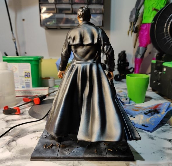 The Matrix Neo Boyalı Figür 25 CM (DEV BOY) - 2