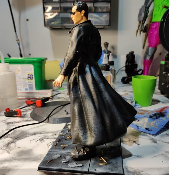 The Matrix Neo Boyalı Figür 25 CM (DEV BOY) - 3