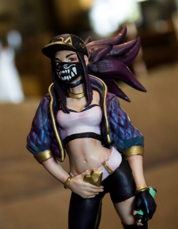 KDA Akali Boyalı Figür 20 CM (BÜYÜK BOY)