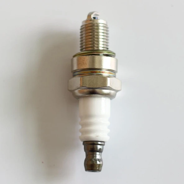 STİHL MS211 / MS251 / HT101 MOTOR BUJİSİ BUJİ ANAHTARI HEDİYE ürün görseli