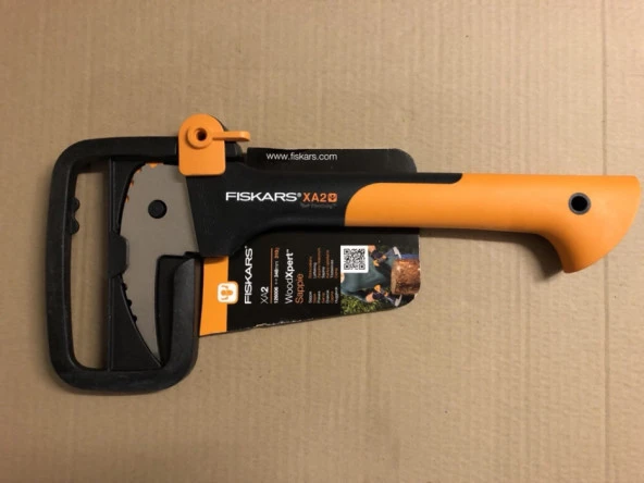 FISKARS XA2 ODUN TAŞIMA KANCASI KISA 1003622