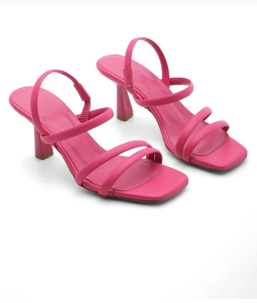 Potinonline K2054 Kadın Topuklu Ayakkabı Küt Burun Atkılı Topuklu Sandalet - 5