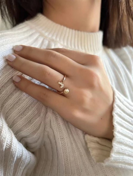 Gümüş İnci Taşlı Harf Yüzük ürün görseli 1