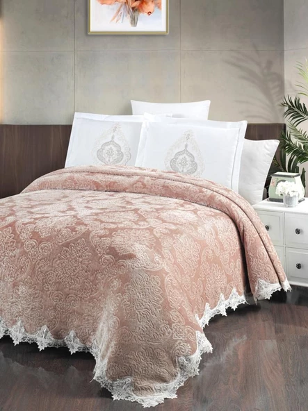 The Home Collection Larissa Fransız Güpürlü Battaniye Yatak Ört Seti-Bej