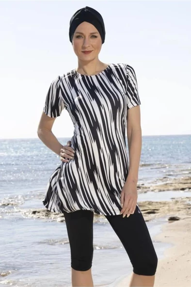 Estiva 23802 Siyah Kısa Kol  Yarı Kapalı Mayo - Resim 4