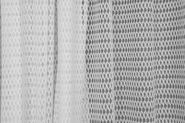 BÜYÜK BAKLAVA MODEL KIRIK BEYAZ RENK TEK KANAT Hazır dikilmiş Pileli Fon Perde 300*260 cm ürün görseli